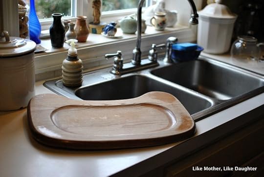 doing dishes ~ Like Mother, Like Daughter