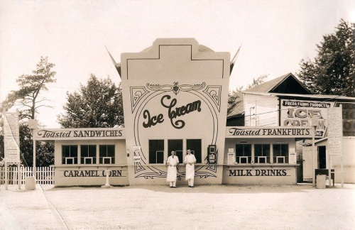 ducksfredafarmsBerlinCT