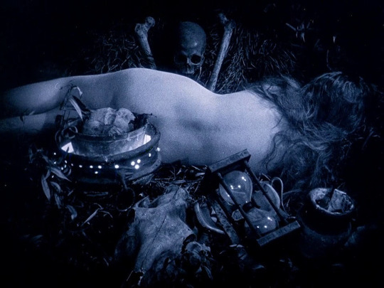 tumblr_nrekanbvou1rv91n5o3_540