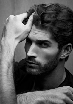 holy hell he's hot