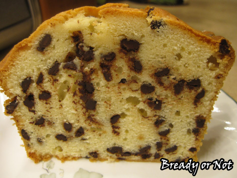 Bready or Not: Baileys Chocolate Chip Pound Cake 
