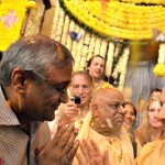 Radhanath Swami at Pushya Abhishek2016 (38)