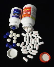 Extra_Strength_Tylenol_and_Tylenol_PM