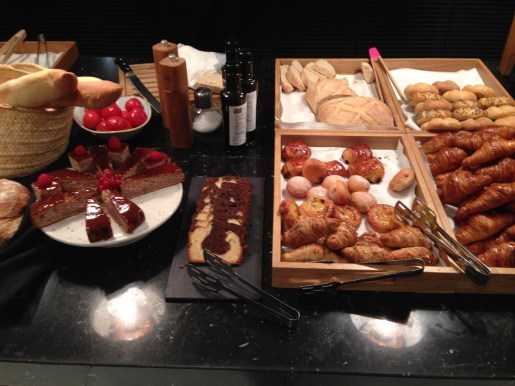 I just want free breakfast lol