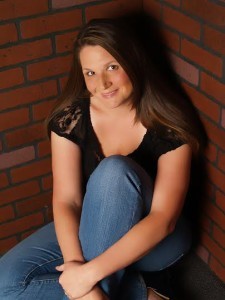 Katie McGarry - author pic