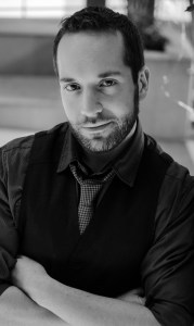 MediaKit_AuthorPhoto_CallingTheReaper
