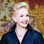 Carolina Herrera 