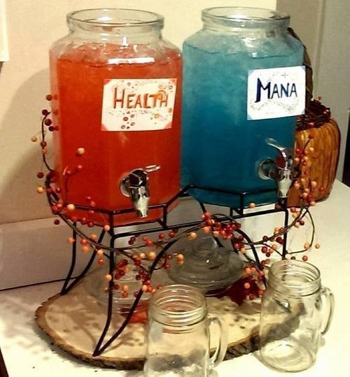 Health and Mana dispenser (looks like water or juice dispenser for a party