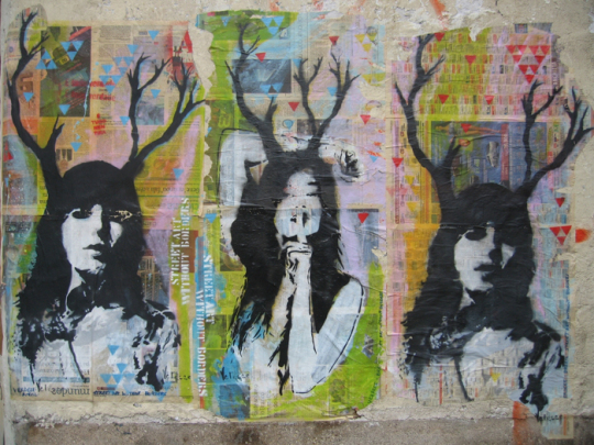 city-streets-art-three-woman-mural