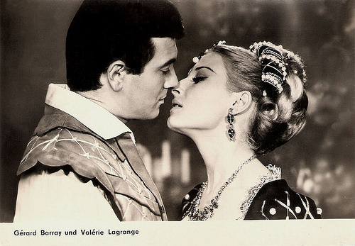 Gérard Barray and Valérie Lagrange in Hardi Pardaillan! (1964)