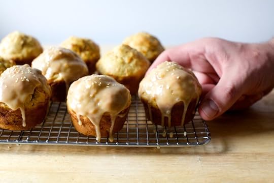 carrot tahini muffins