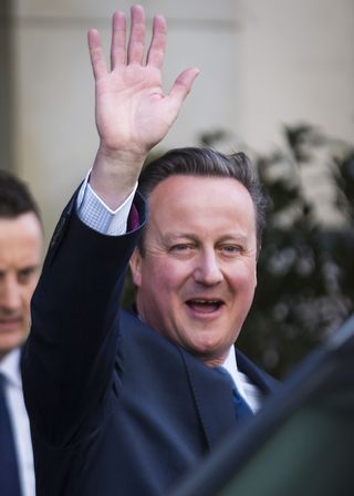 AD202433650�� Licensed to Lo