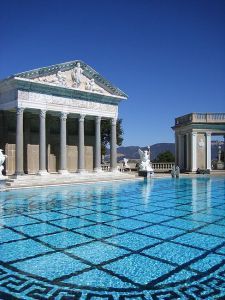 488px-Neptune_pool wikipedia