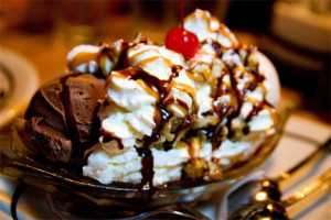 hot fudge sundae