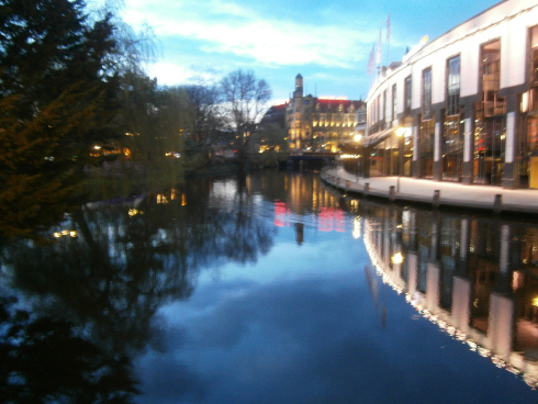 OLYMPUS DIGITAL CAMERA