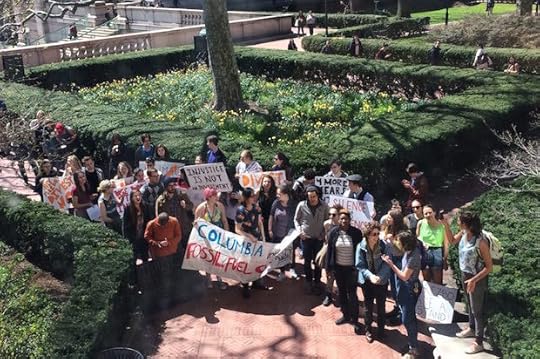 Columbia students rally outside in support of the sit-in (Credit: Columbia Divest for Climate Justice)