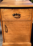 bedsidetable