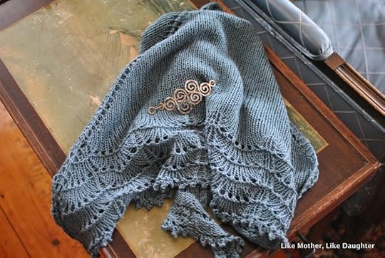 Holden shawl ~ Like Mother, Like Daughter