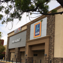 Aldi storefront