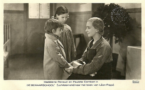 Madeleine Renaud in La Maternelle