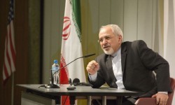 Iranian Foreign Minister Javad Zarif speaks to the media during talks with the P5+1 in Geneva, Switzerland, November 24, 2013 (Eric Bridiers/US Department of State)