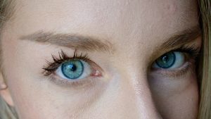 Flash fiction heroine