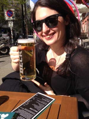 Nu är Anna och jag hemma igen. Första dagen var det härligt i solen, vi drack drinkar och njöt. Sen blev det rejält kallt.