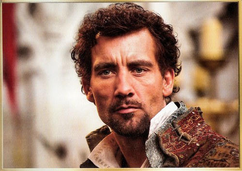 Clive Owen in Elizabeth The Golden Age (2007)