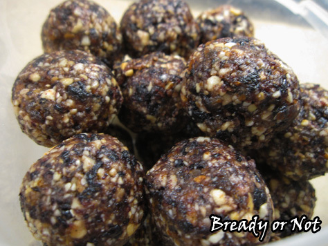 Bready or Not: Blueberry Muffin Breakfast Truffles 