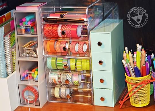 Lesli - A Little Umbrella