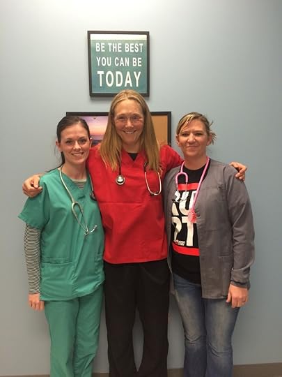 Kirsten with nurses Gina Pinkston (L) and Marie Chappel (R)