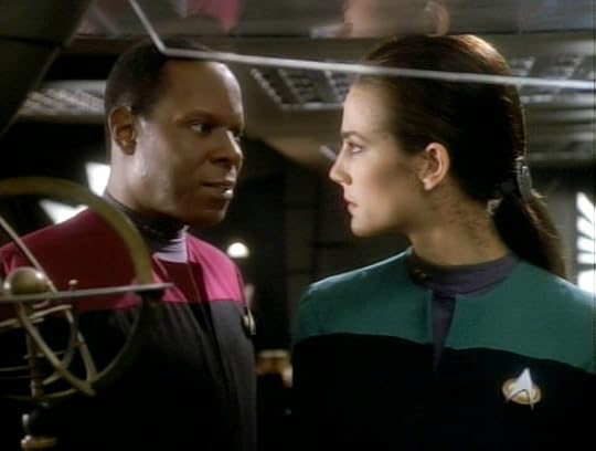 Jadzia Dax and Benjamin Sisko in Star Trek: Deep Space Nine