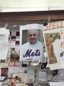 Look who's a Met fan.