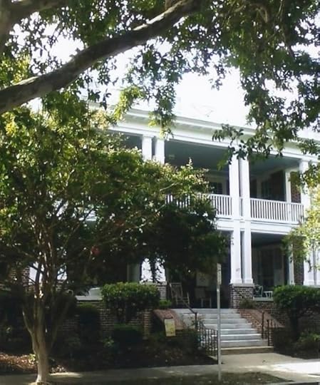 Lydia Roper Home Spring 2014 (5)