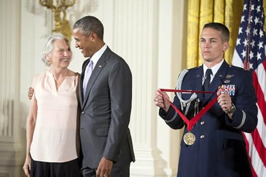 Obama honors Dillard