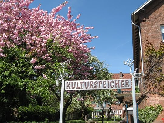 Leer storehouse