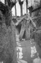 trenches WWI: mud