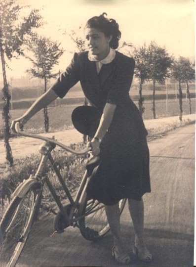 Carla Scanavino Oddero, mother of Mariavittoria and Mariacristina.
