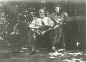 Y- BACK YARD WITH HOWARD