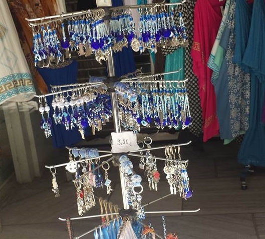 evil eye jewlery cropped