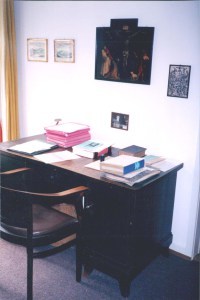 Karl_Barth_Desk