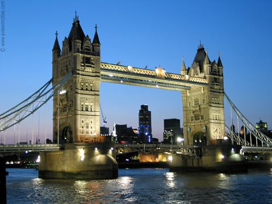 london-tower-bridge-at-dusk