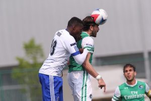 FCE's Tomi Ameobi challenges New York's Jimmy Ockford. PHOTO: FC EDMONTON/UWE WELZ