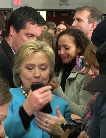 Hillary Clinton’s Social Media Sharing Secret Weapon