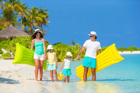 iStock_family-vacation