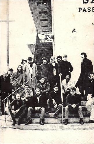 51BwE-S+n7L._SL500_SX323_BO1,204,203,200_