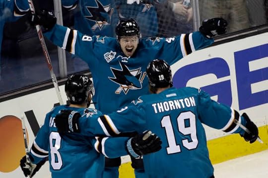 Tomas Hertl, Joe Pavelski, Joe Thornton