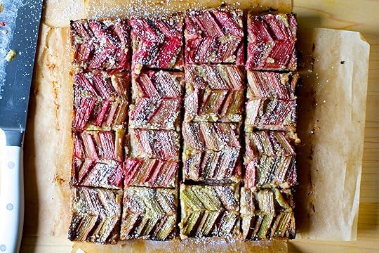 almond rhubarb picnic bars