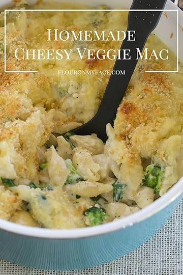 Homemade with real ingredients-one pot Cheesy Veggie Mac recipe via flouronmyface.com