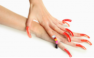 long scary nails2
